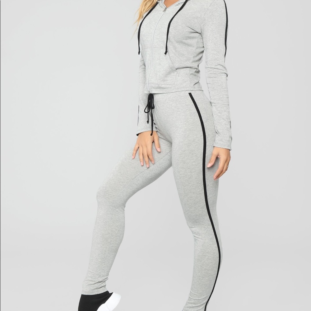 Fashion nova lounge matching set